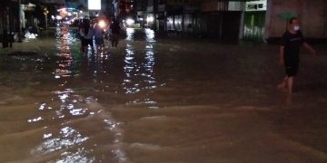 Hingga Tengah Malam, Banjir Wilayah Kota Tebing Tinggi Belum Surut