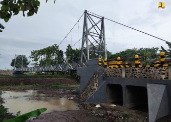 Kementerian PUPR Selesaikan Jembatan Gantung Makammu II di Takalar 