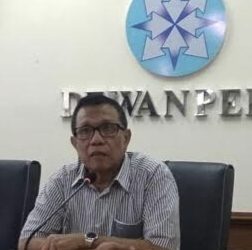Selain Ucapkan Selamat, Wakil Ketua Dewan Pers Minta Pengurus PWI Merangin Tingkatkan Kompetensi Anggota
