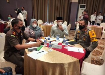 Ketua DPRD Muaro Jambi Hadiri Rakor Percepatan Vaksinasi dan Pemulihan Ekonomi