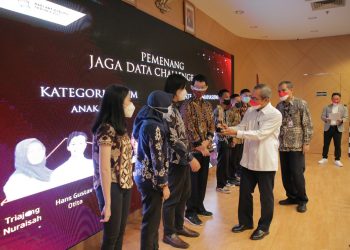 KPK Beri Penghargaan kepada Pelapor Gratifikasi