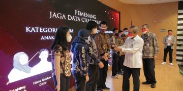 KPK Beri Penghargaan kepada Pelapor Gratifikasi