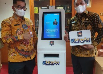 Dirjen Otda Kemendagri Serahkan 3 Unit Anjungan Simudah Kepada Daerah Terpilih