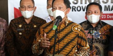 Mendagri Minta Kepala Daerah Gunakan BTT dan Bansos untuk Percepatan Vaksinasi