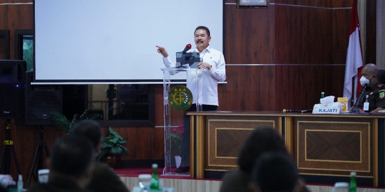 Penguatan UU Kejaksaan Baru, Jaksa Agung Beri Pengarahan di Kejati Banten