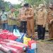 Bupati H.Mashuri Serahkan Bantuan Ke Korban Kebakaran Kios Minyak