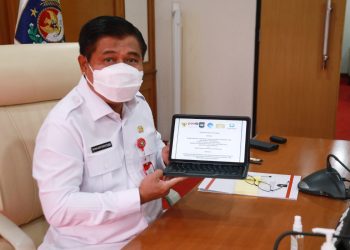 Plt. Sekjen Kemendagri Tanda Tangani Perjanjian Kerja Sama Sinergi SP4N-LAPOR!