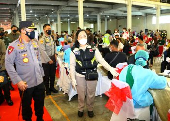 Perkuat Akselerasi Vaksinasi, Kapolri Minta Warga Harus Dipastikan Siap Hadapi Lonjakan Covid-19