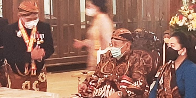 Bupati Merangin Dapat Gelar dari Keraton Surakarta