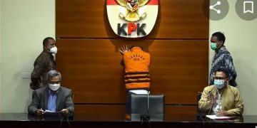KPK Eksekusi Terpidana  Paut Syakarin Kasus Korupsi RAPBD Provinsi Jambi  2017-2018 ke Lapas Sukamiskin