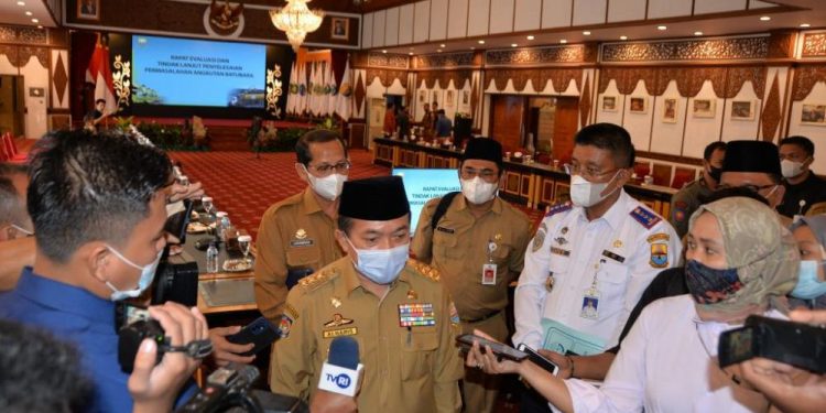 Gubernur Al Haris: Pemprov Akan Bangun Pos Pemantauan Truk Batu Bara