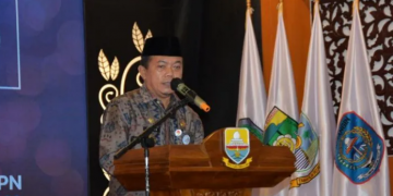 Gubernur Al Haris Lepas Kontingen HPN ke Kendari