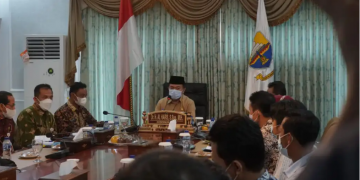 GubernurJambi Pastikan Persedian Minyak Sayur Aman