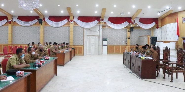 Bupati Pimpin Rapat Pembinaan Percepatan Pelaksanaan Program Tahun 2022