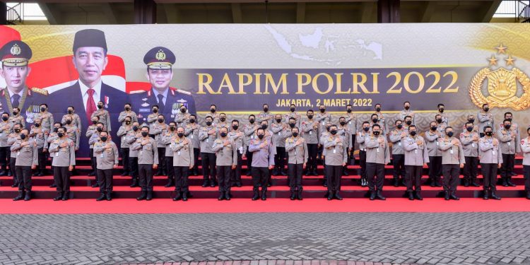 Tindaklanjuti Instruksi Presiden Jokowi, Kapolri: Seluruh Personel Tanamkan Nilai Tribrata dan Catur Prasetya