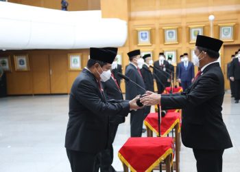Mendagri Lantik Lima Pejabat Pimpinan Tinggi Madya