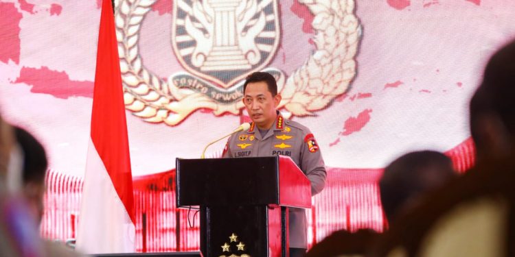 Wujudkan Pelayanan Publik yang Prima, Kapolri: Tak Ada Kata Lain Siap dan Laksanakan