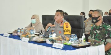 Wakapolda Jambi Ikuti Vaksinasi Serentak Oleh Wakapolri via Zoom Meeting 