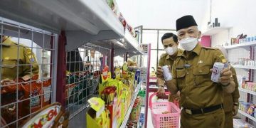 Kadis PUPR M. Fauzi Resmikan Koperasi Mart PU