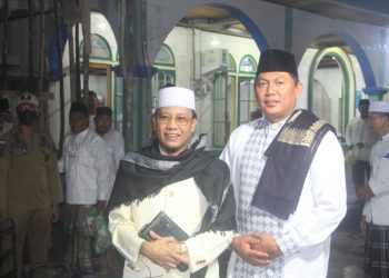 Wabup Tanjab Barat Hadiri Peringatan Isra Mi’raj di Masjid Nurul Ihsan