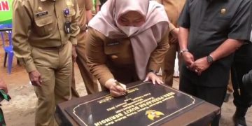 Bupati Masnah Resmikan Desa Persiapan Bukit Beringin