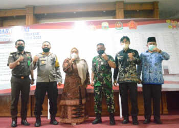 Bupati Masnah Hadiri Deklarasi Ikrar Damai Pemilihan Kepala Desa
