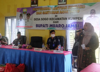 Pemkab Muaro Jambi Beri Bantuan dan Santunan Anak Yatim