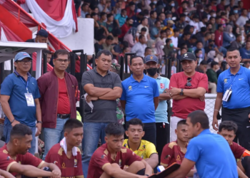 Sekda Saksikan Laga PS Muaro Jambi vs PS Sungai Penuh