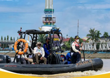 Kadis M Fauzi Hadiri Pencanangan Sungai Batanghari Bersih