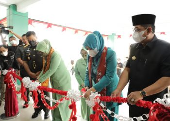 Bupati Anwar Hadiri Peresmian Gedung Makodim 0419/Tanjab