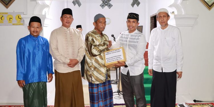 Pemkab Tanjab Barat Safari Ramadhan Perdana di Kecamatan Bram Itam