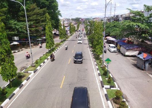 H+2 Lebaran, Kendaraan Roda Dua dan Empat Mulai Rame Melintas di Jalan Lintas Sumatera Kota Bangko