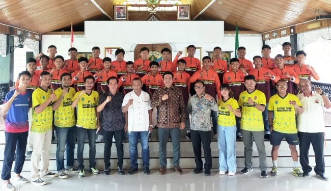 Fadhil Arief Pompa Jantung Tim Batanghari FC Menuju Surabaya