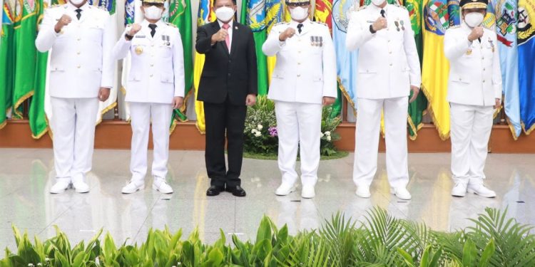 Lantik 5 Penjabat Gubernur, Mendagri Amanatkan Jaga Stabilitas Politik, Pemerintahan dan Keamanan 