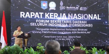 Buka Rakernas Forsesdasi, Sekjen Kemendagri Ingatkan Aparatur mengenai Tugas Pelayanan
