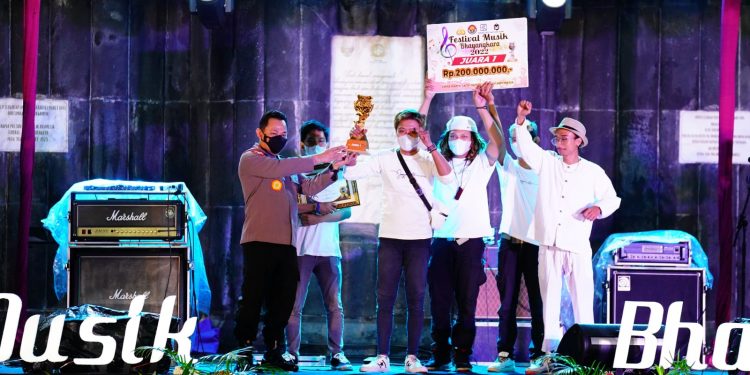Kapolri Komitmen Bangun Ruang Demokrasi yang Positif untuk Jaga Persatuan