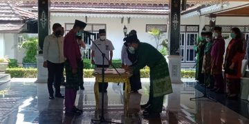 Sekda Batanghari Lantik 15 Pejabat Eselon III dan IV