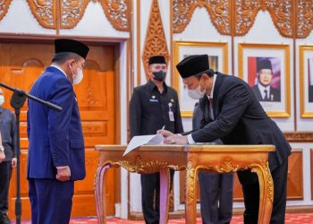 Lantik 4 Kepala OPD, Al Haris Tegaskan Tingkatkan Kinerja Pemprov Jambi