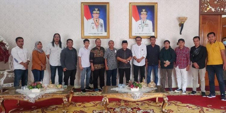 Al Haris Dukung Penuh Pelantikan Pengda JMSI Provinsi Jambi