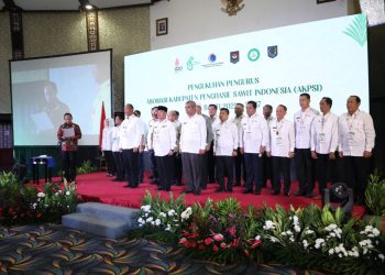 Kukuhkan Pengurus AKPSI, Mendagri Tekankan Perlunya Konsep Dukungan terhadap Industri Sawit