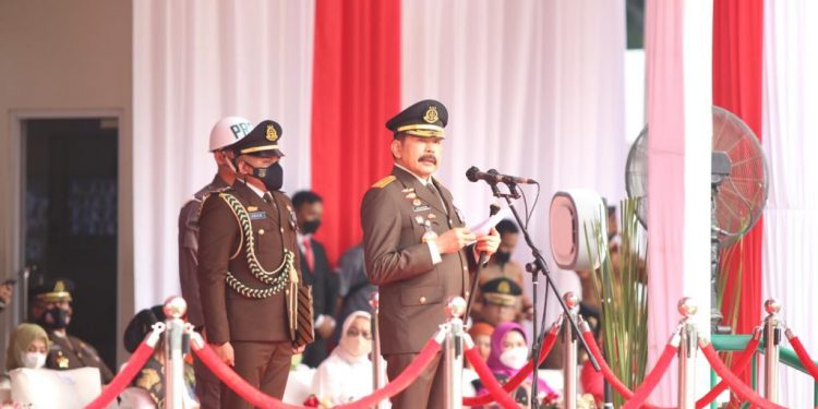Pimpin Upacara Peringatan Hari Bhakti Adhyaksa ke-62, Jaksa Agung : Jangan Pernah Nodai Kepercayaan Masyarakat