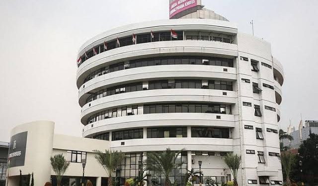 Tim Jaksa Penyidik Kejagung Periksa 5 Orang Saksi  Kasus Korupsi Impor Besi atau Baja