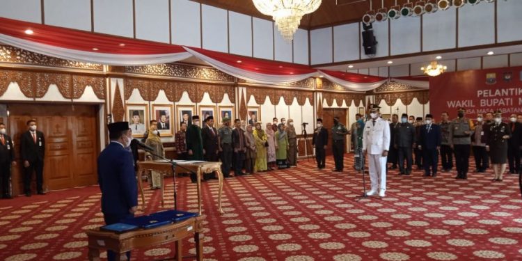 Nilwan Yahya dilantik Gubernur Jambi  Jadi Wakil Bupati Merangin