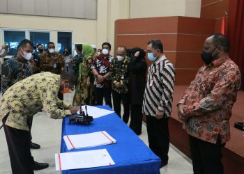 Kemendagri Serahkan Kode Wilayah Administrasi Pemerintahan Desa, Desa Adat, dan Kelurahan