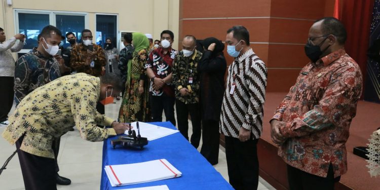 Kemendagri Serahkan Kode Wilayah Administrasi Pemerintahan Desa, Desa Adat, dan Kelurahan