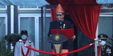 Plt Menteri PANRB  Minta ASN Adaptasi dan Adopsi Hadapi Tantangan  Multidimensi 