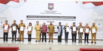 Wamendagri Serahkan 199 Kode Desa Pada 17 Kabupaten 