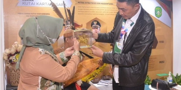 Pj. Bupati Muaro Jambi Hadiri Pembukaan Pameran Apkasi Otonomi Expo 2022