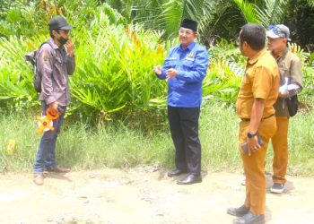 Tinjau Jalan Rusak di Panglima, Anwar Sadat minta Dinas Perakim Segera Lakukan Perbaikan