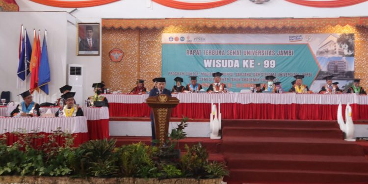 Al Haris Harap Wisudawan Berikan Sumbangsih Nyata Bagi Masyarakat
